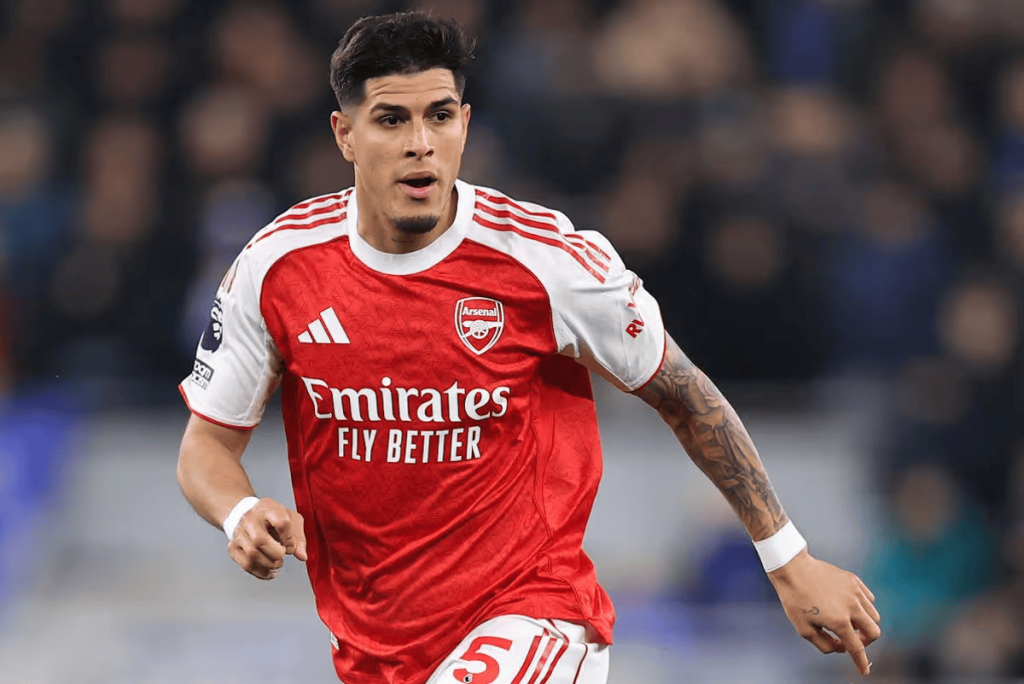 Arsenal Complete Permanent Signing of Hincapié from Leverkusen