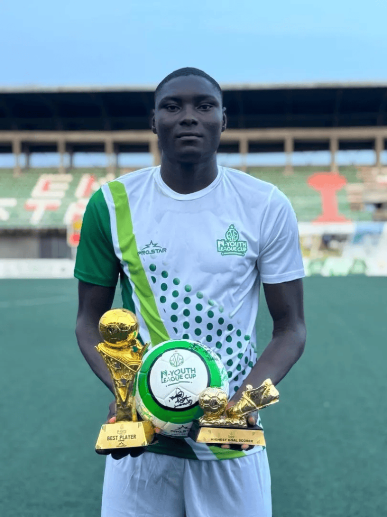 Nottingham Forest Lead Race for Nigerian Teenage Striker