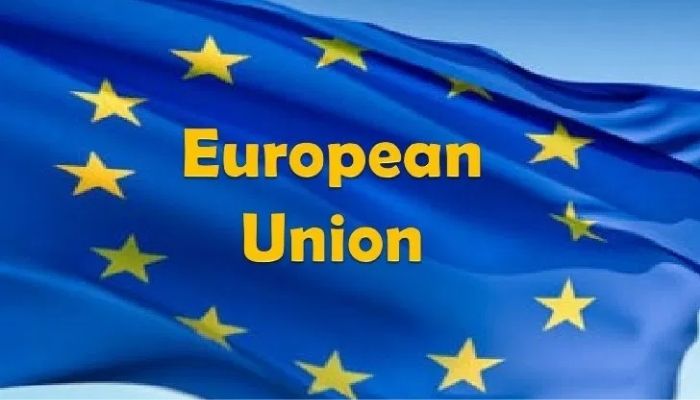 EU Moves to Keep Under-13s Off Social Media